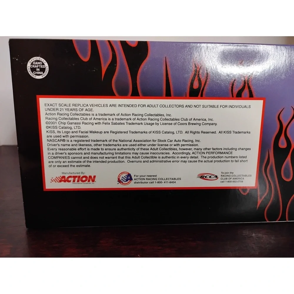 Sterling Marlin #40 Coors Light KISS 2001 Dodge Intrepid 1:24 Action Diecast Car